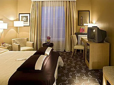 Mercure 4*